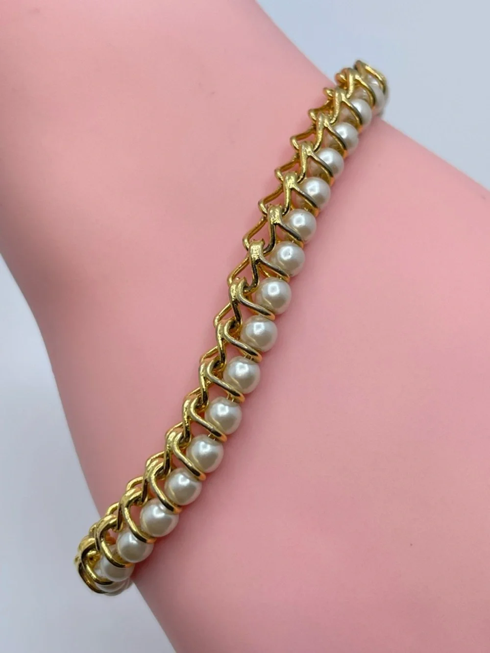 Vintage Gold Faux Pearl Link Bracelet Art Deco Bridal Elegant Timeless